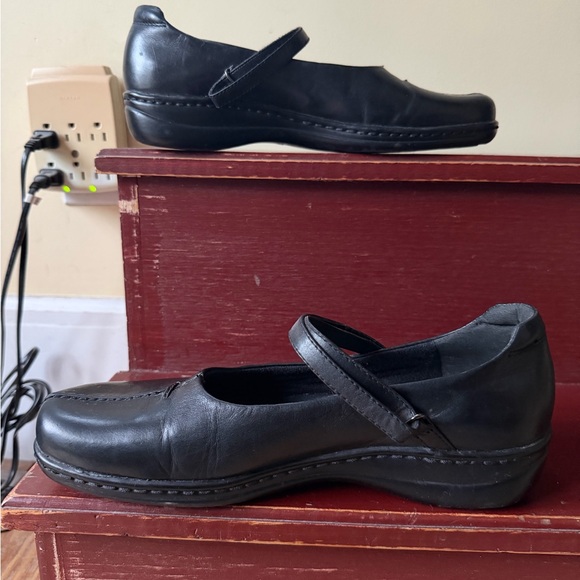 Earth Spirit leather Mary Jane shoes women’s size 11 - Picture 2 of 5
